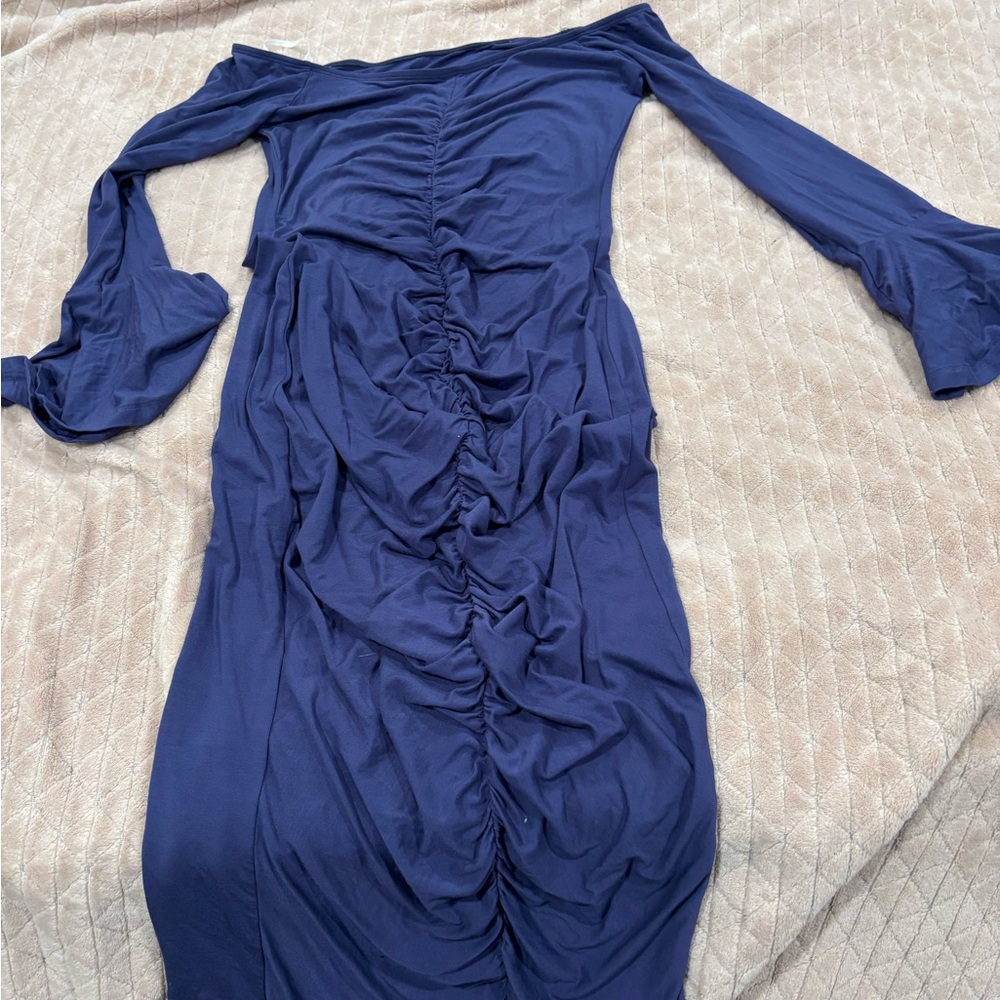 Elegant Navy Off-Shoulder Dress